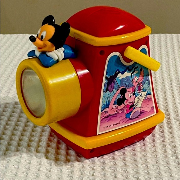 Toys Vintage An Illco Toy The Walt Disney Company Mickey Mouse Lantern Made In Macau Poshmark